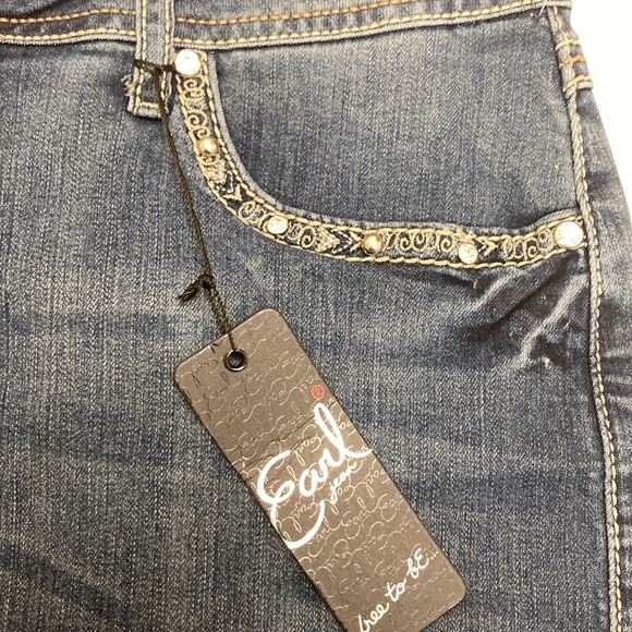 NWT denim skirt with SPARKLE - Picture 2 of 6